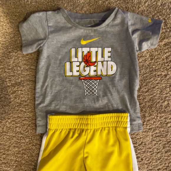 Boys 2 Month Nike Outfit | Poshmark